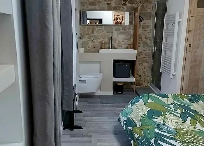 T2 Pont Du Gard Montfrin